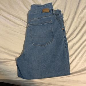 American Eagle mom jeans